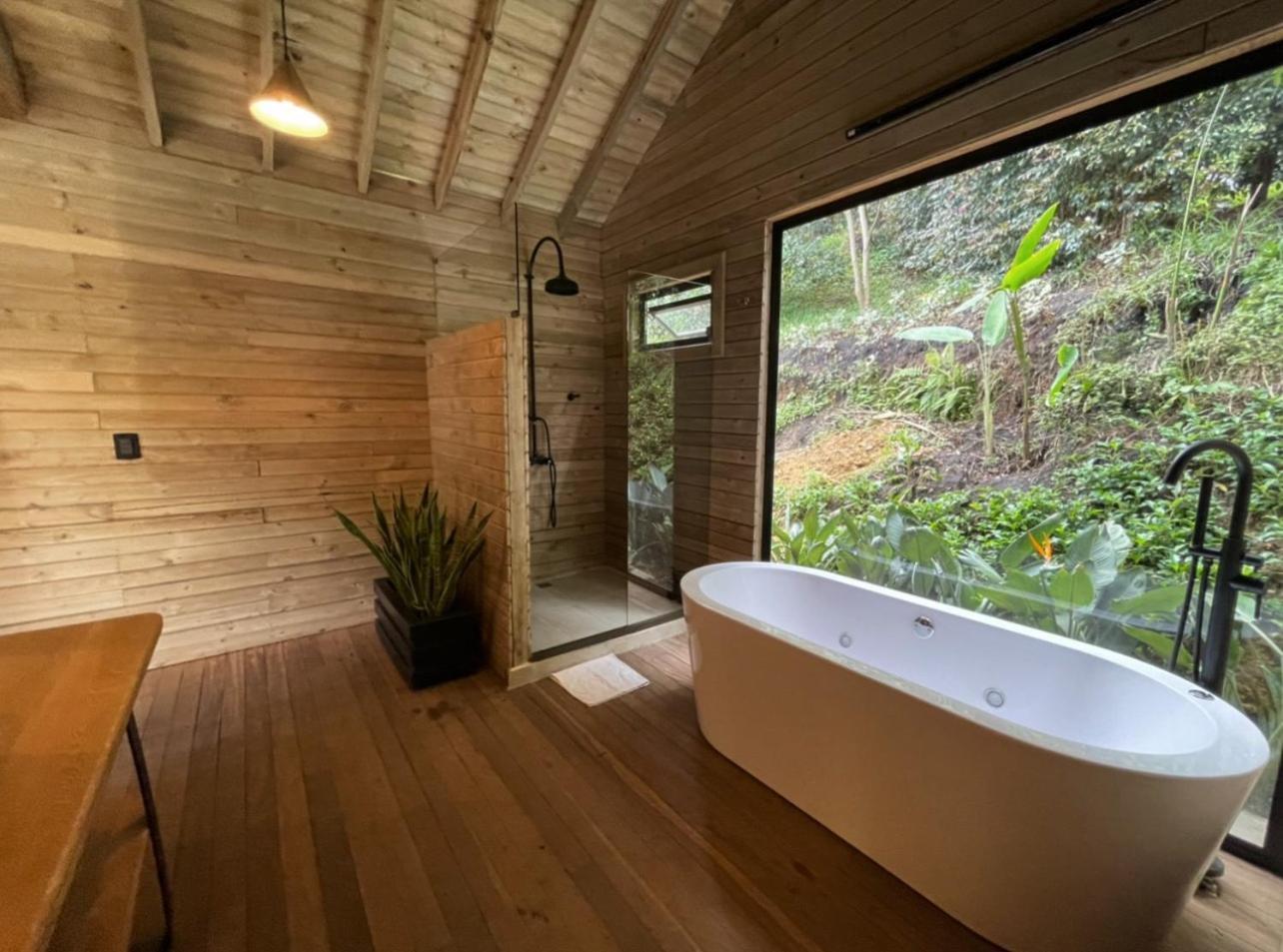 Teva Glamping & Retreat Otel Rionegro Oda fotoğraf